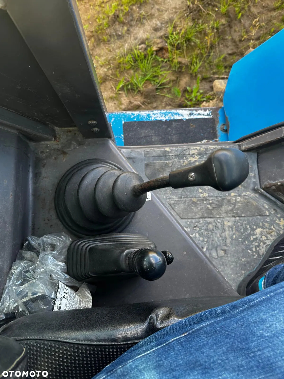 Manitou - 13