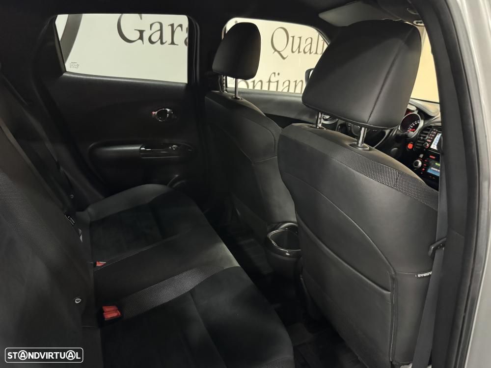 Nissan Juke 1.5 dCi N-Connecta E1 Blk - 41