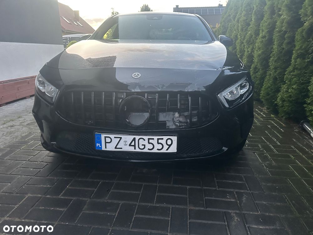 Mercedes-Benz Klasa A 180 d AMG Line 7G-DCT - 13