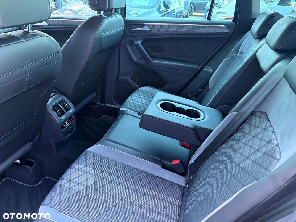 Volkswagen Tiguan - 15