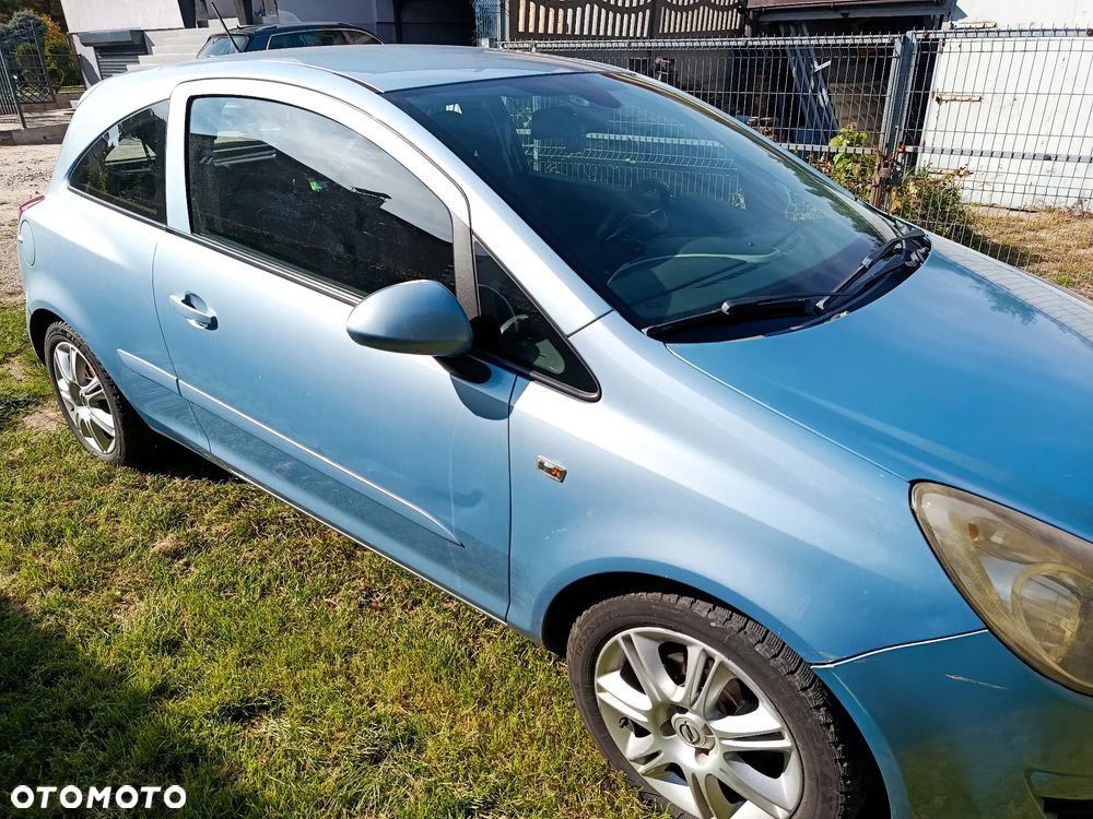 Opel Corsa - 2