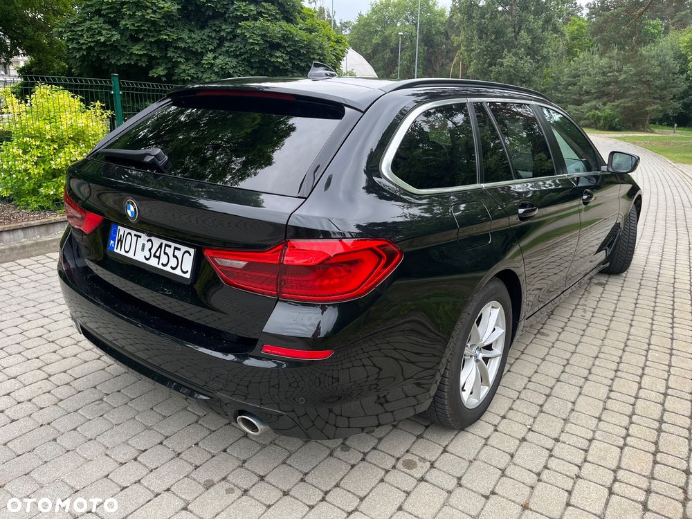 BMW Seria 5 518d - 5
