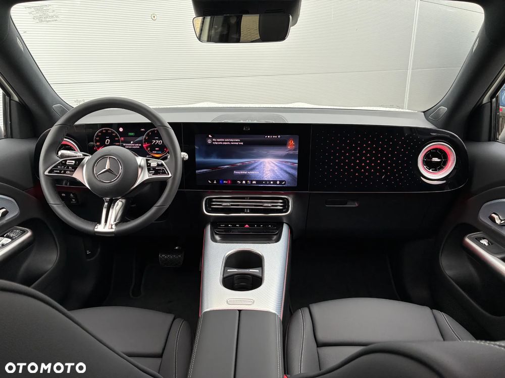 Mercedes-Benz GLB 200 mHEV 8G-eDCT - 7