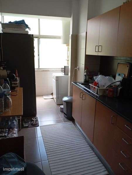 Apartamento T1 Junto da Estação do metro de Odivelas - Grande imagem: 3/6