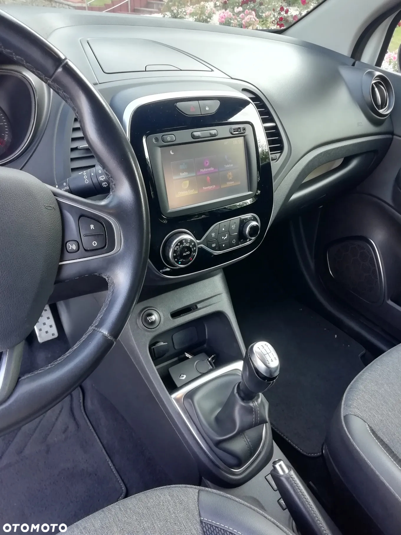 Renault Captur - 17