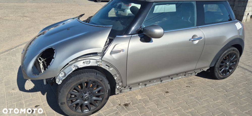 MINI ONE Standard - 9