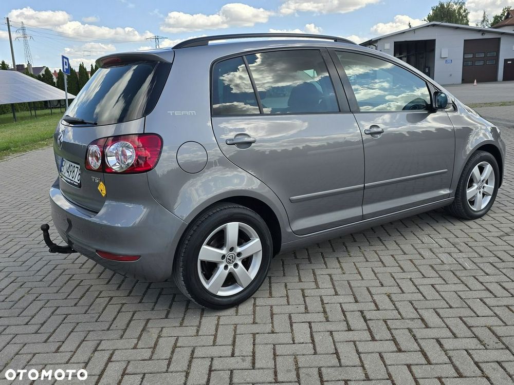 Volkswagen Golf Plus - 9