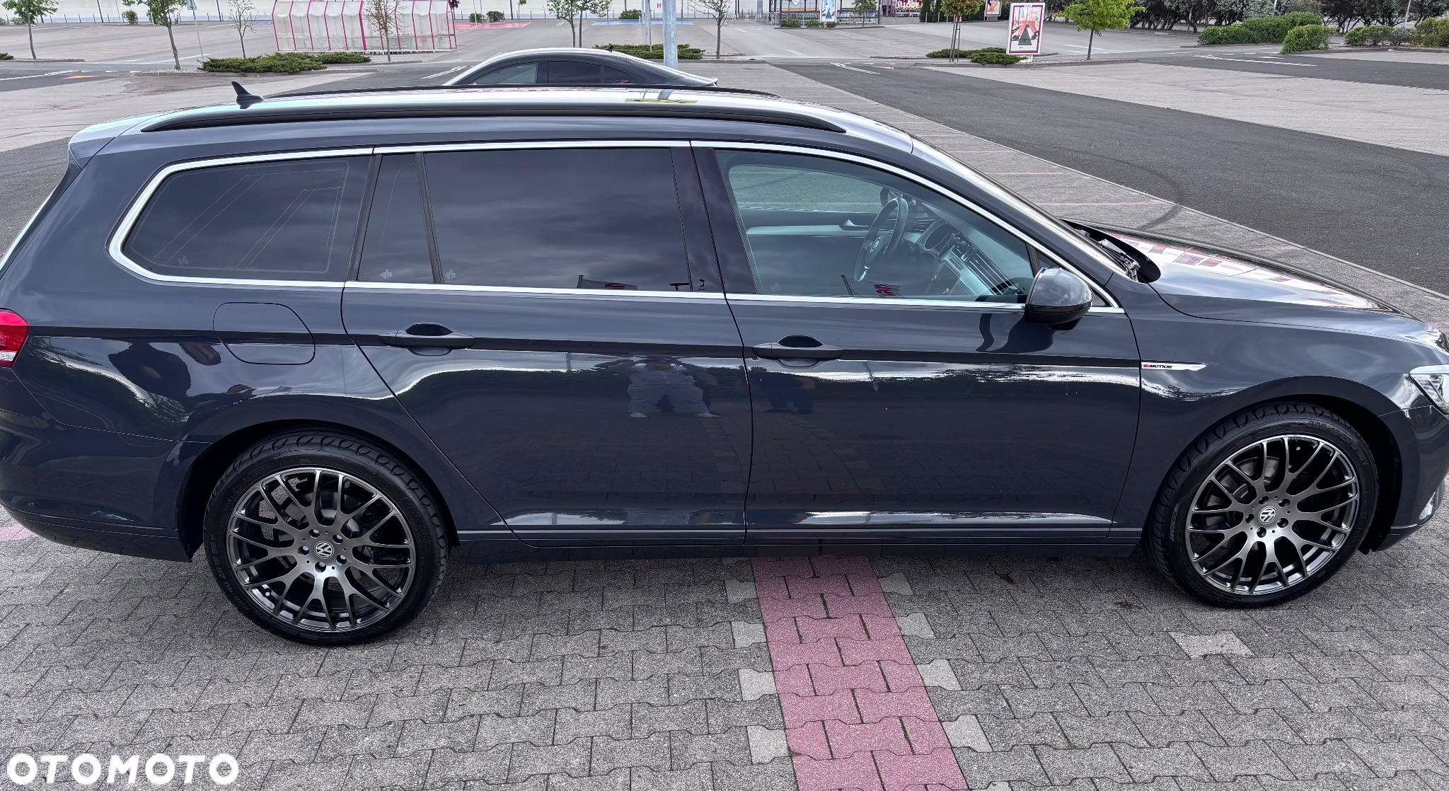 Volkswagen Passat 2.0 TDI BMT 4Mot Highline - 8