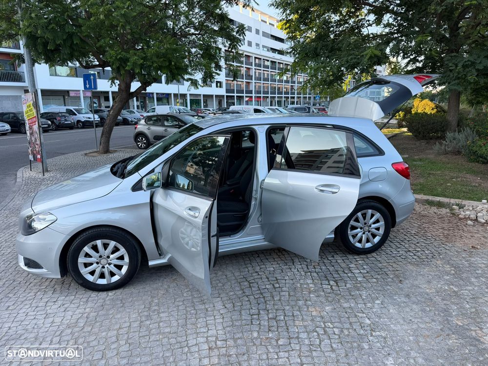 Mercedes-Benz B 180 CDI BlueEFFICIENCY - 5