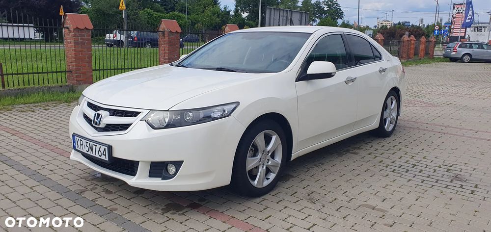 Honda Accord 2.0 Executive - 2