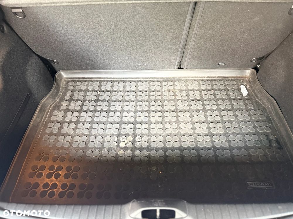 Peugeot 208 1.4 VTi Allure - 12