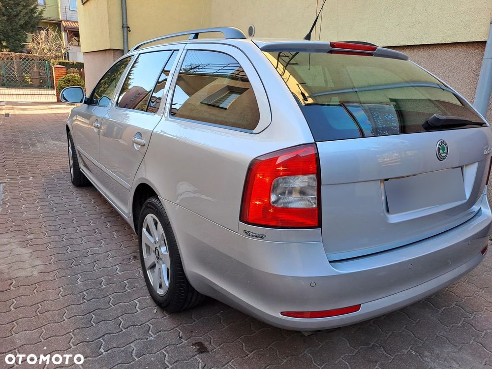 Skoda Octavia 1.8 TSI Team Edition - 28