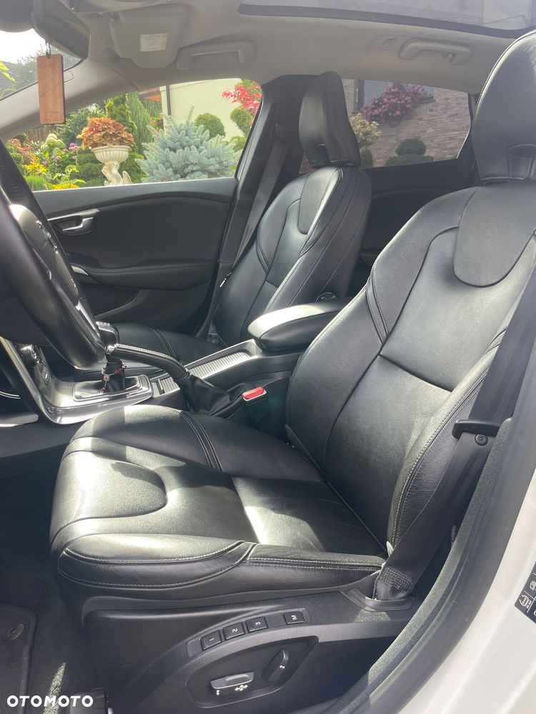 Volvo V40 D2 Drive-E Inscription - 20