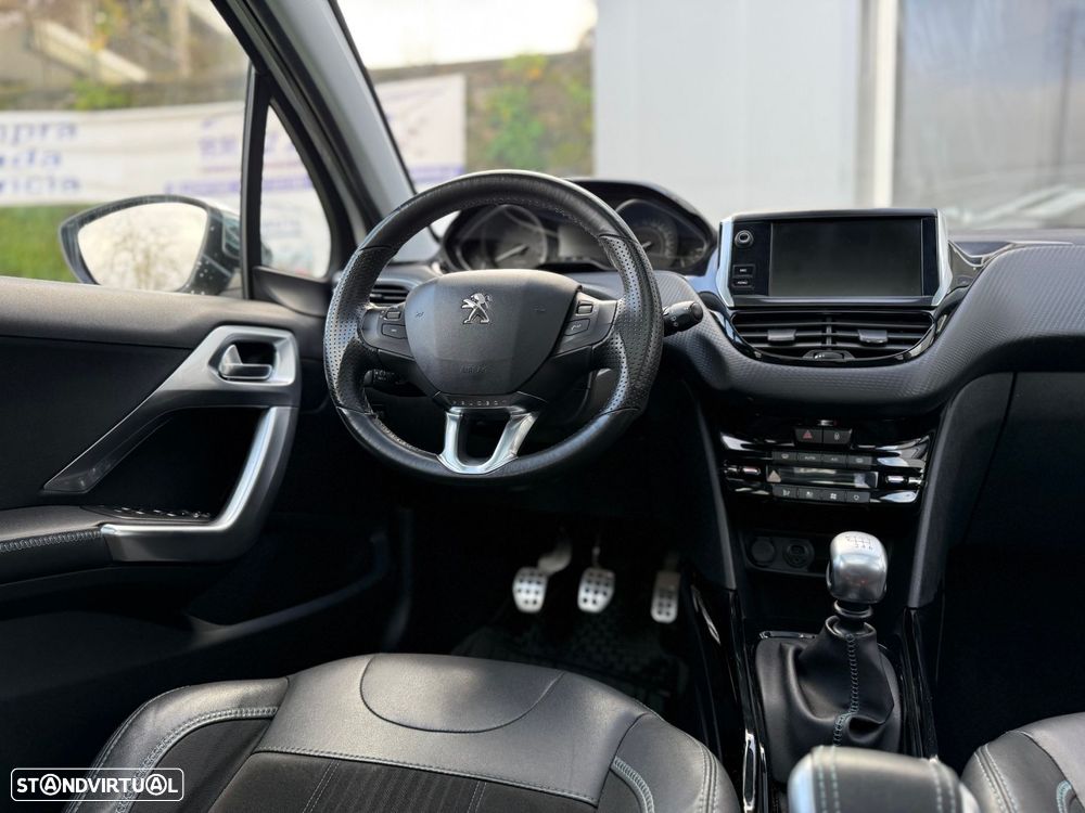 Peugeot 2008 1.6 BlueHDi Crossway - 25