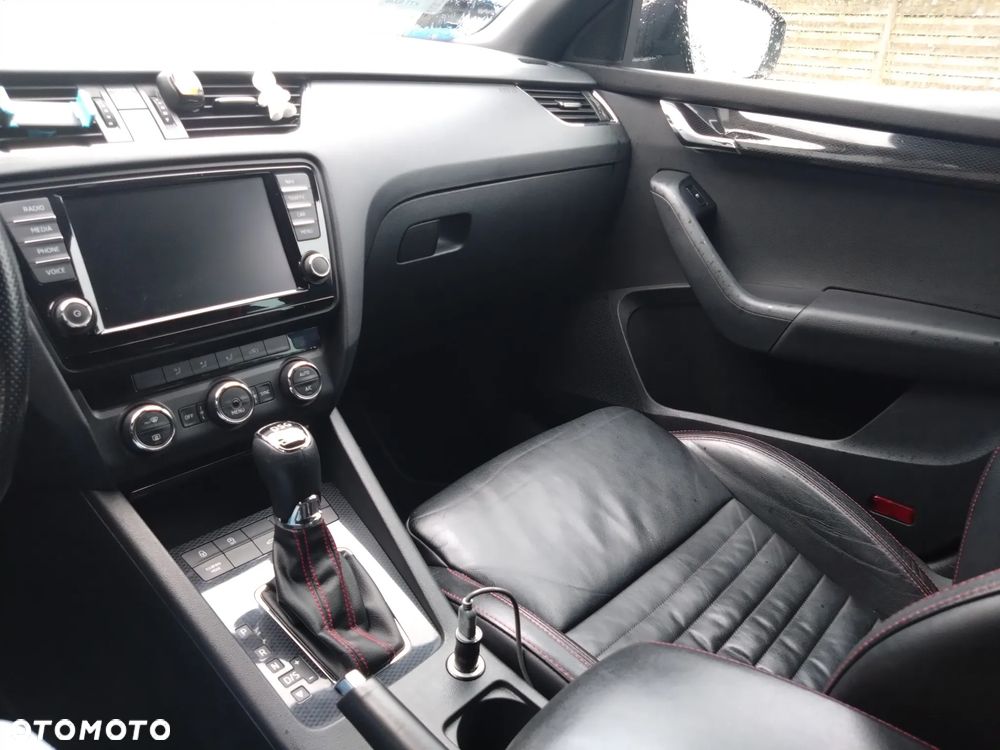 Skoda Octavia 2.0 TDI 4x4 RS DSG - 10