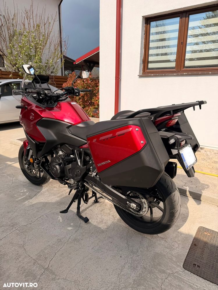Honda NT 1100 - 4