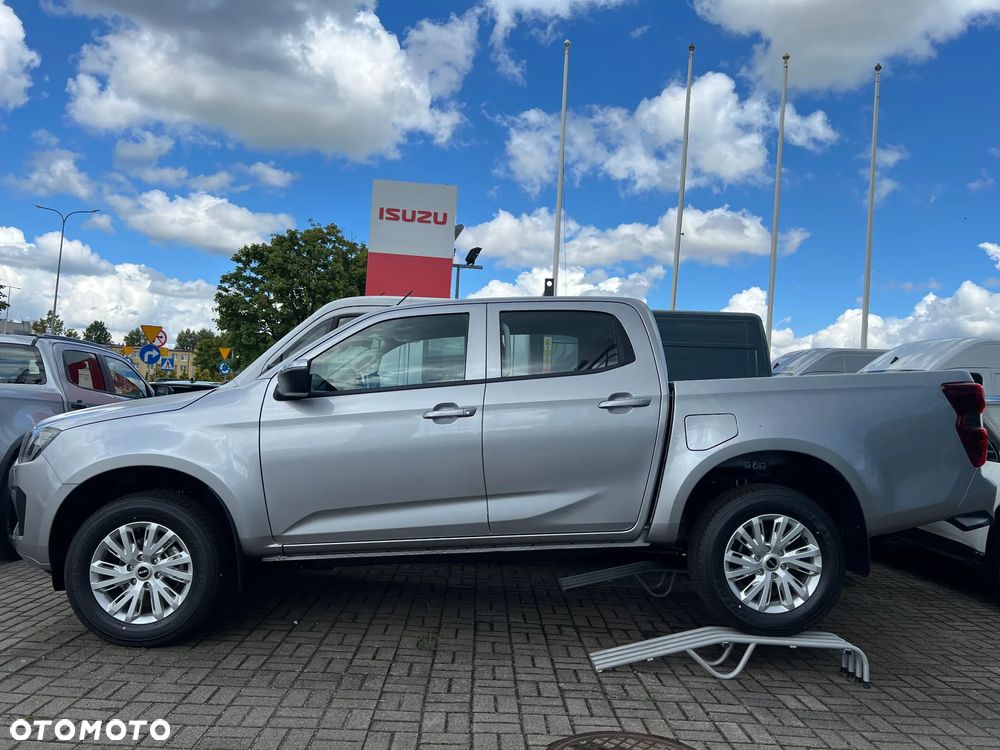 Isuzu D-Max 1.9 DC LS - 2