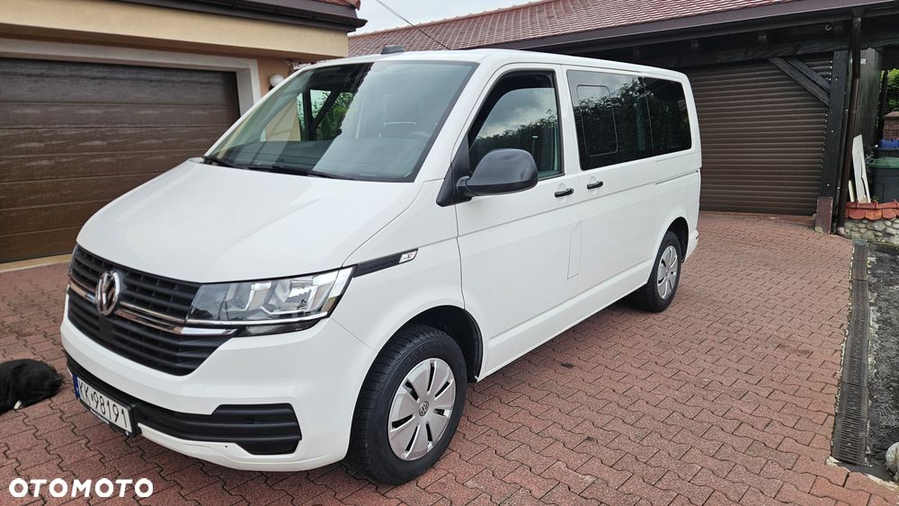 Volkswagen Transporter - 1