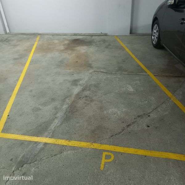 Alugo garagem Matosinhos Sul - Grande imagem: 3/4