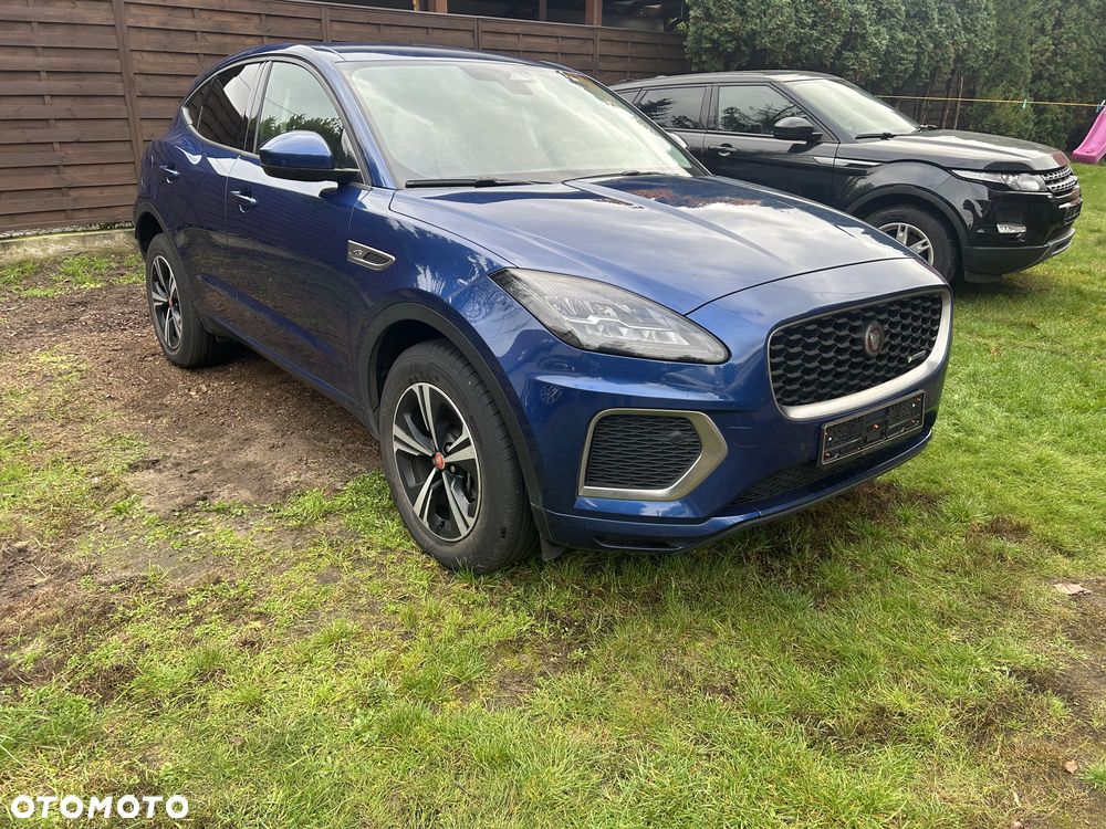 Jaguar E-Pace 2.0 D165 mHEV AWD R-Dynamic SE - 10