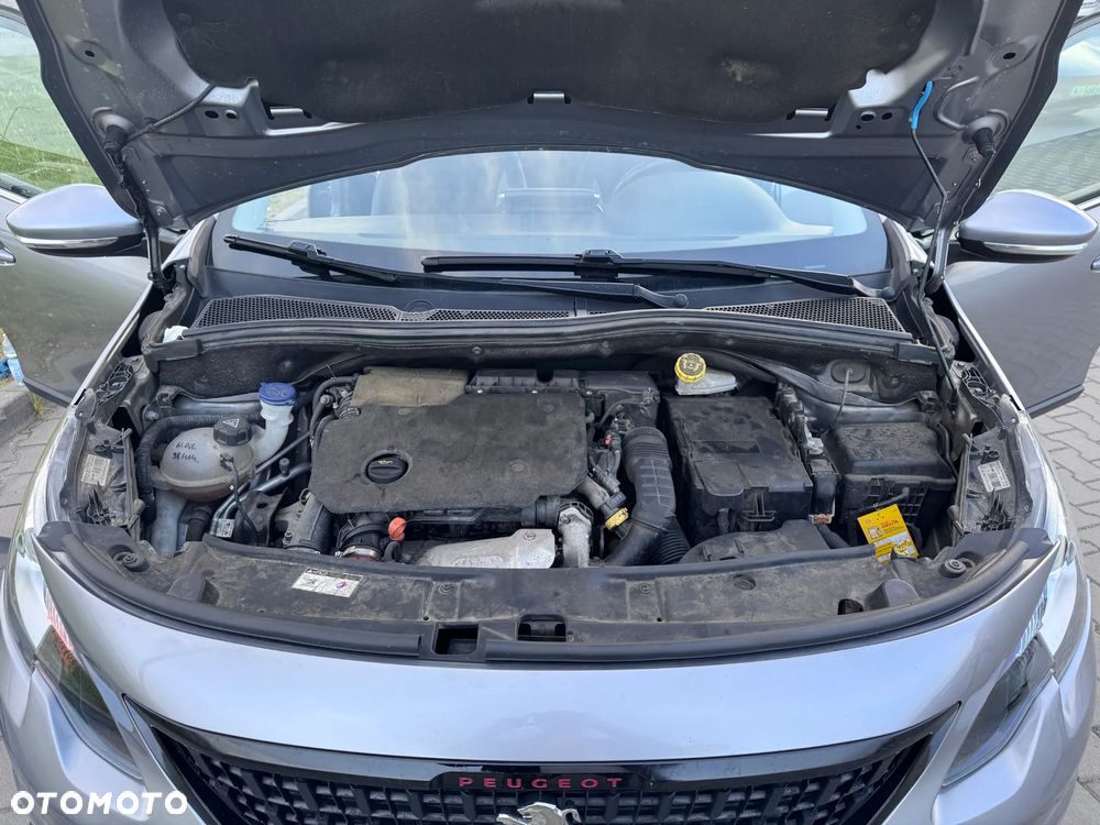 Peugeot 2008 - 25