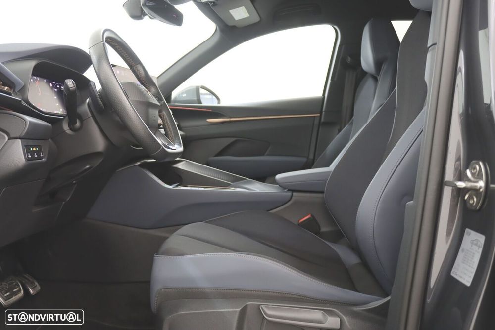 Cupra Terramar 1.5 e-Hybrid DSG - 4