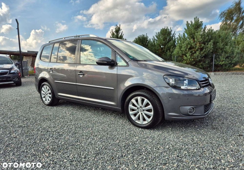 Volkswagen Touran - 26