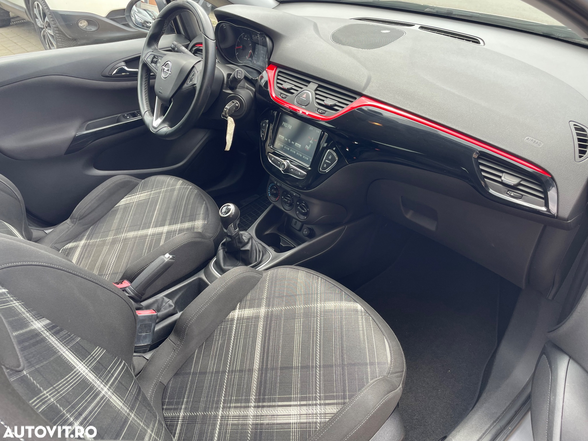 Opel Corsa 1.4 Turbo (ecoFLEX) Start/Stop Color Edition - 6