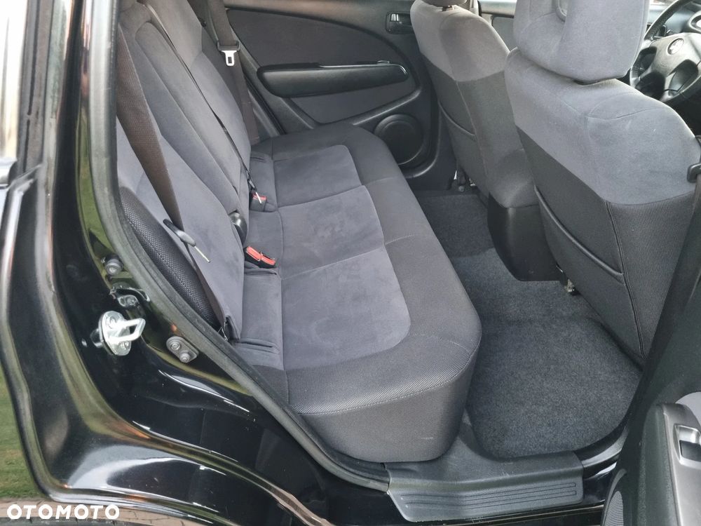 Mitsubishi Outlander 2.0 Intense DAKAR - 19