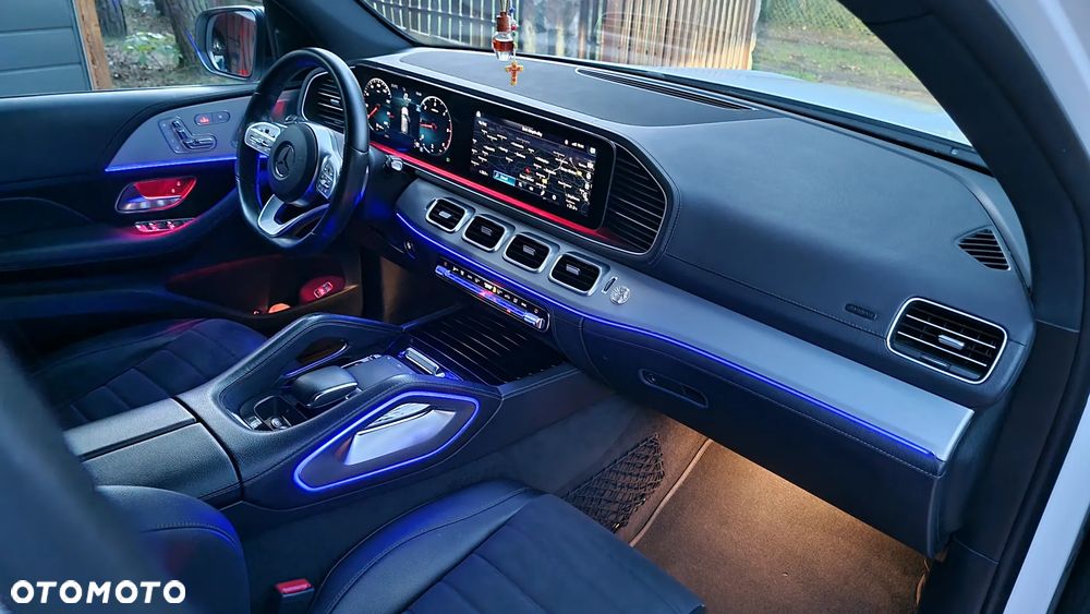 Mercedes-Benz GLE 300 d 4-Matic - 22