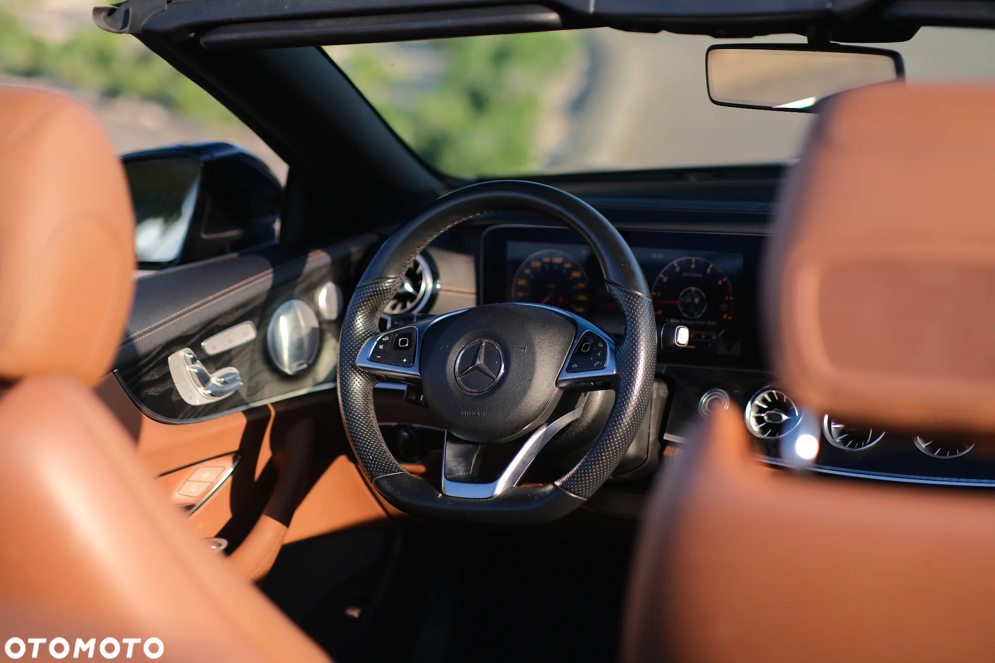 Mercedes-Benz Klasa E 400 - 29