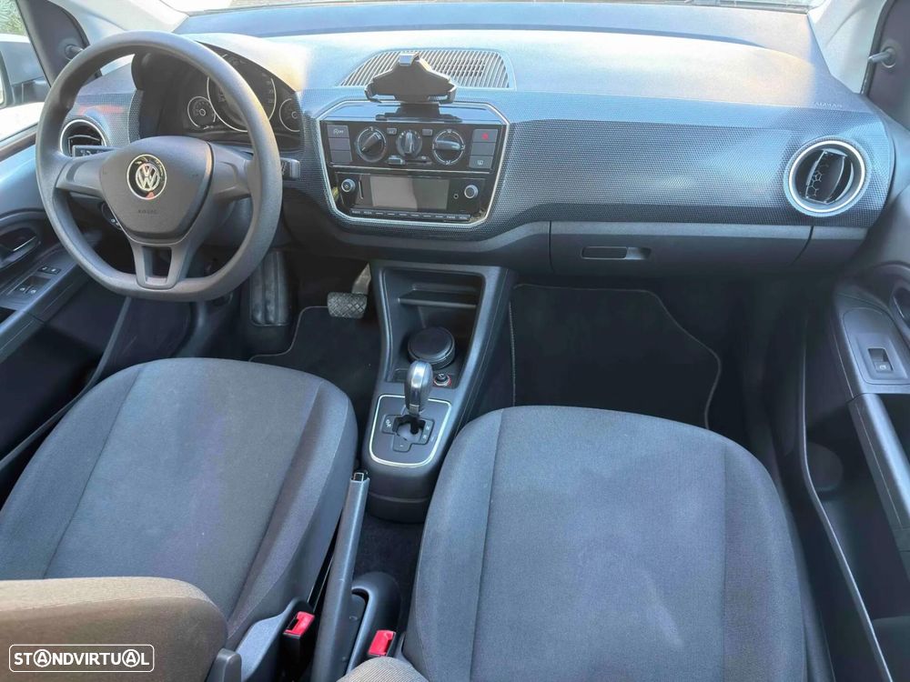 VW Up! 1.0 Move Auto - 31