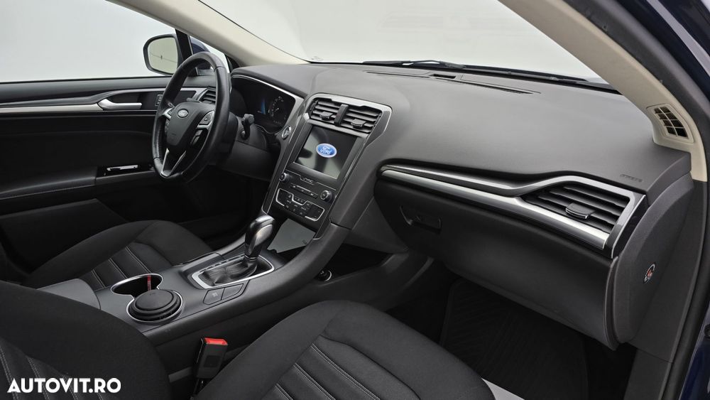 Ford Mondeo 2.0 HEV Trend - 20