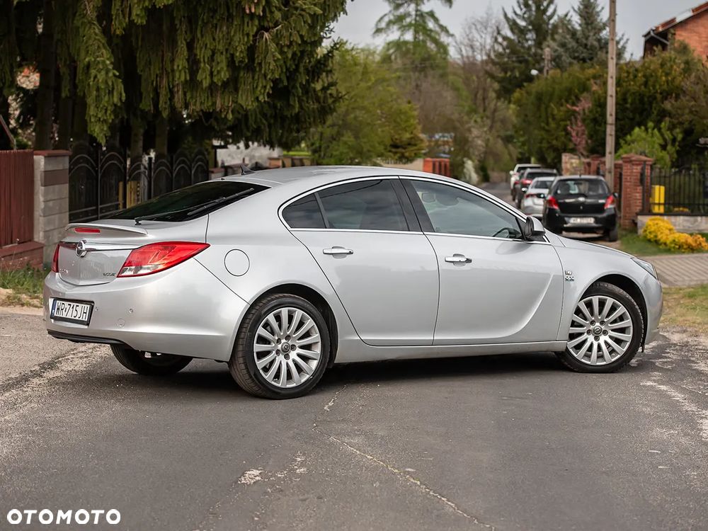 Opel Insignia 2.0 CDTI Cosmo S&S - 18