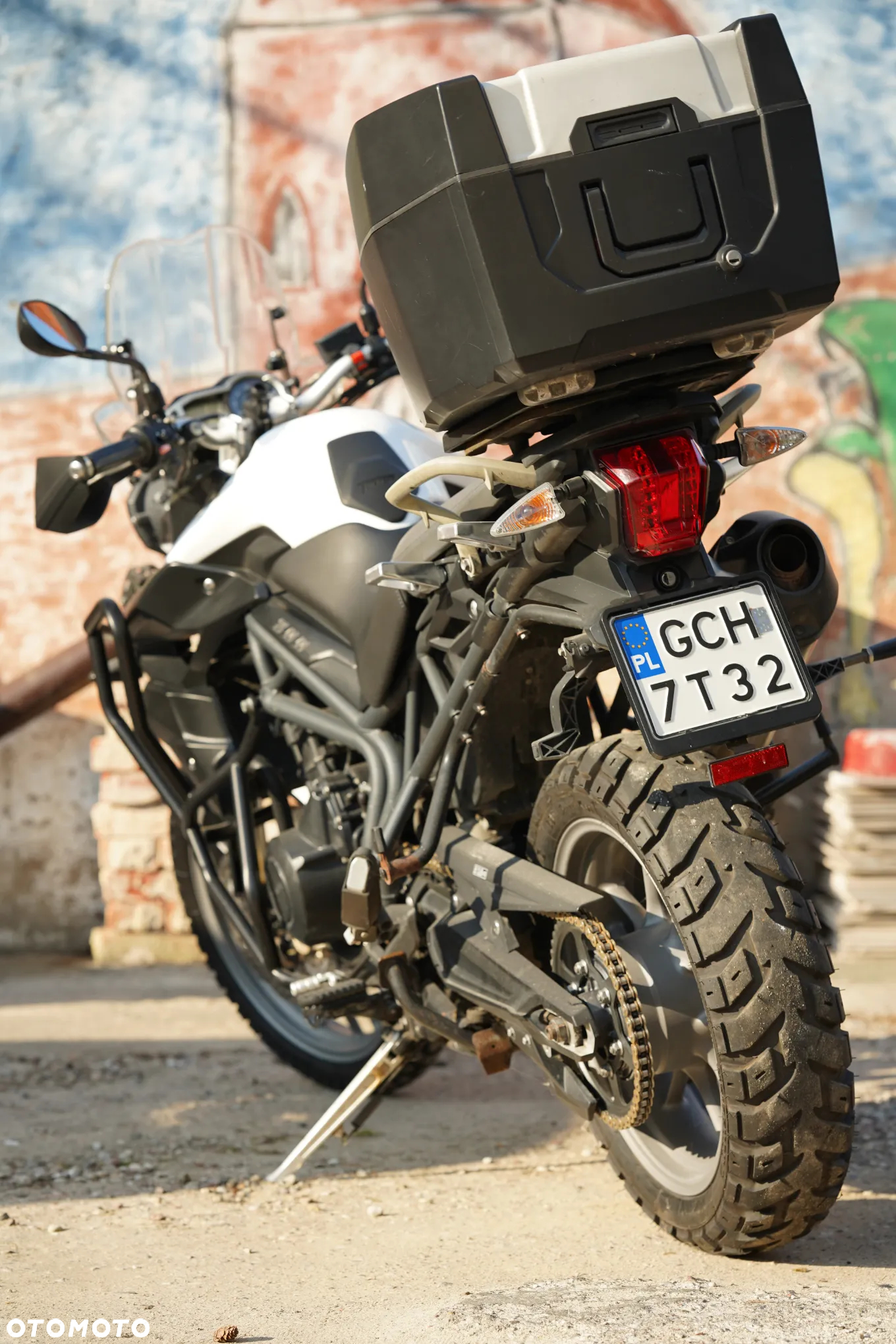 Triumph Tiger - 9