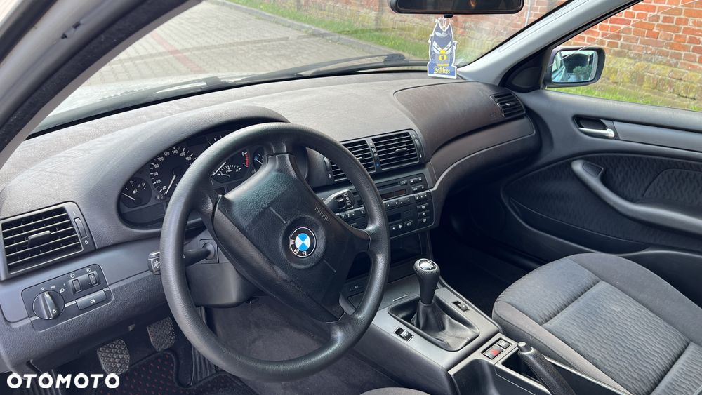 BMW Seria 3 - 21