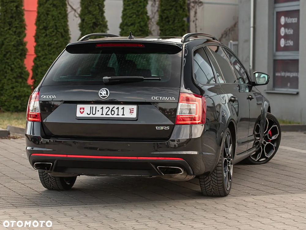 Skoda Octavia 2.0 TSI (Green tec) RS - 12