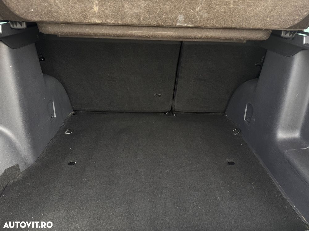 Dacia Duster dCi 110 FAP 4x2 Prestige - 27