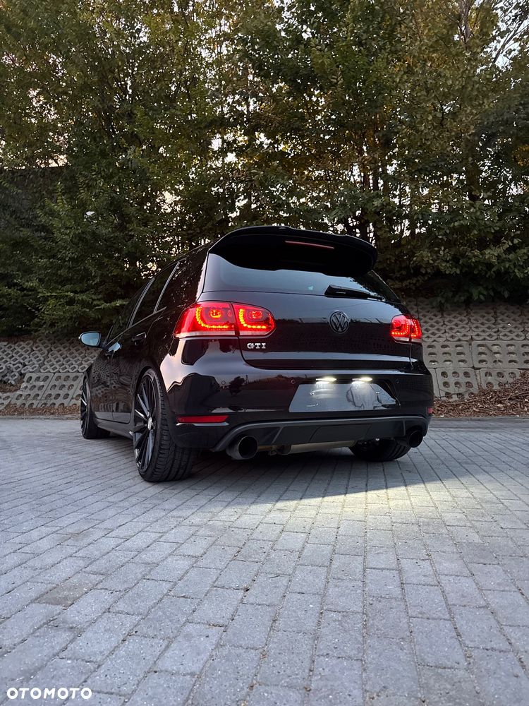 Volkswagen Golf ver-2-0-gti - 7
