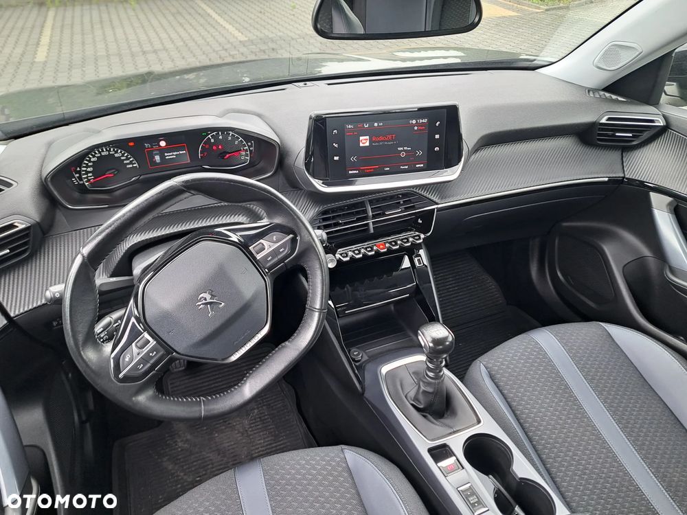 Peugeot 2008 1.2 Pure Tech GPF Active S&S - 25