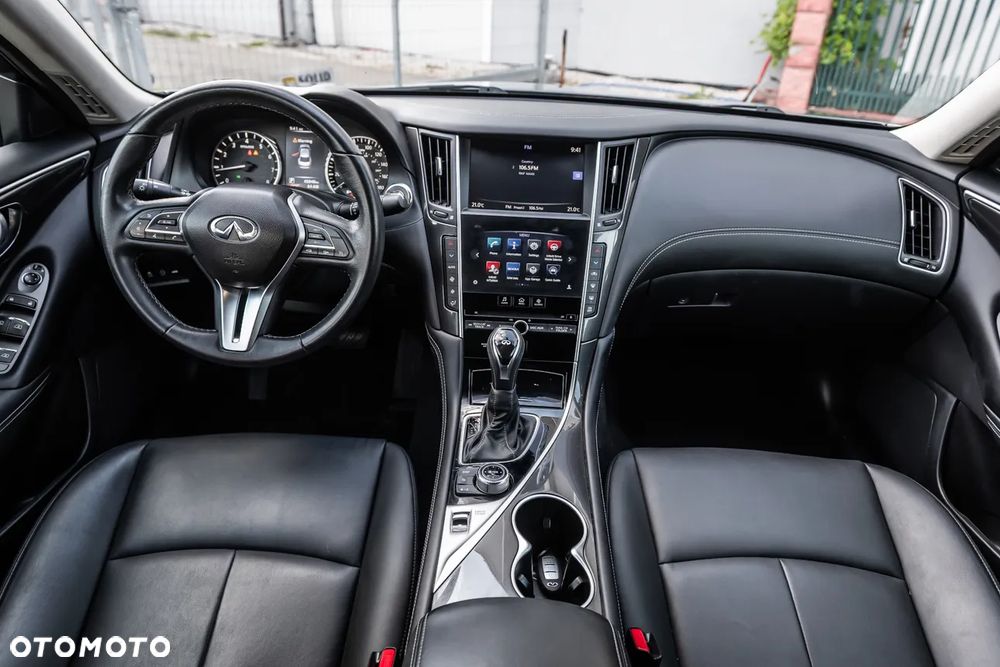 Infiniti Q50 - 30