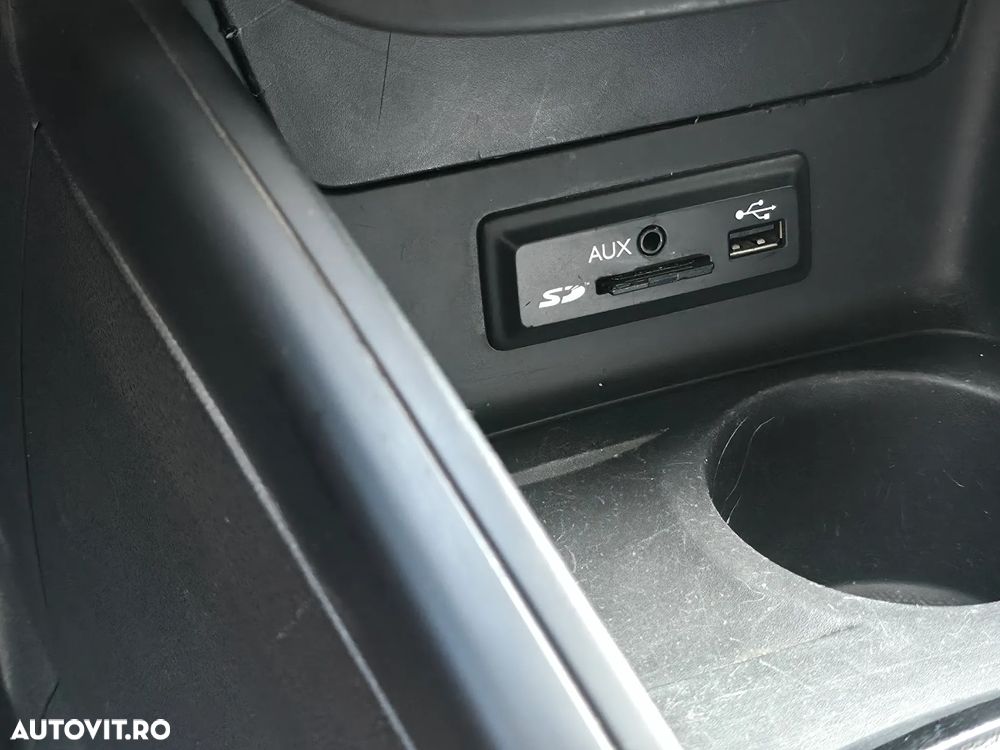 Renault Megane ENERGY dCi 110 LIMITED - 31