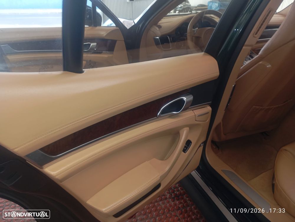 Porsche Panamera 4 S PDK - 10