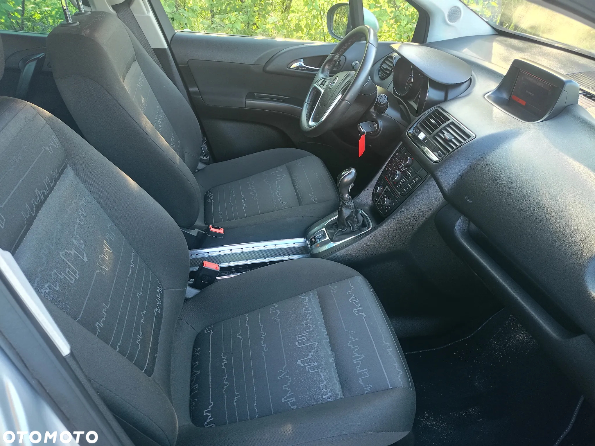 Opel Meriva 1.4 Design Edition - 11