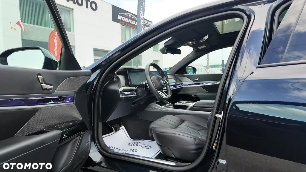 BMW i7 105.7kWh xDrive60 M Sport - 31