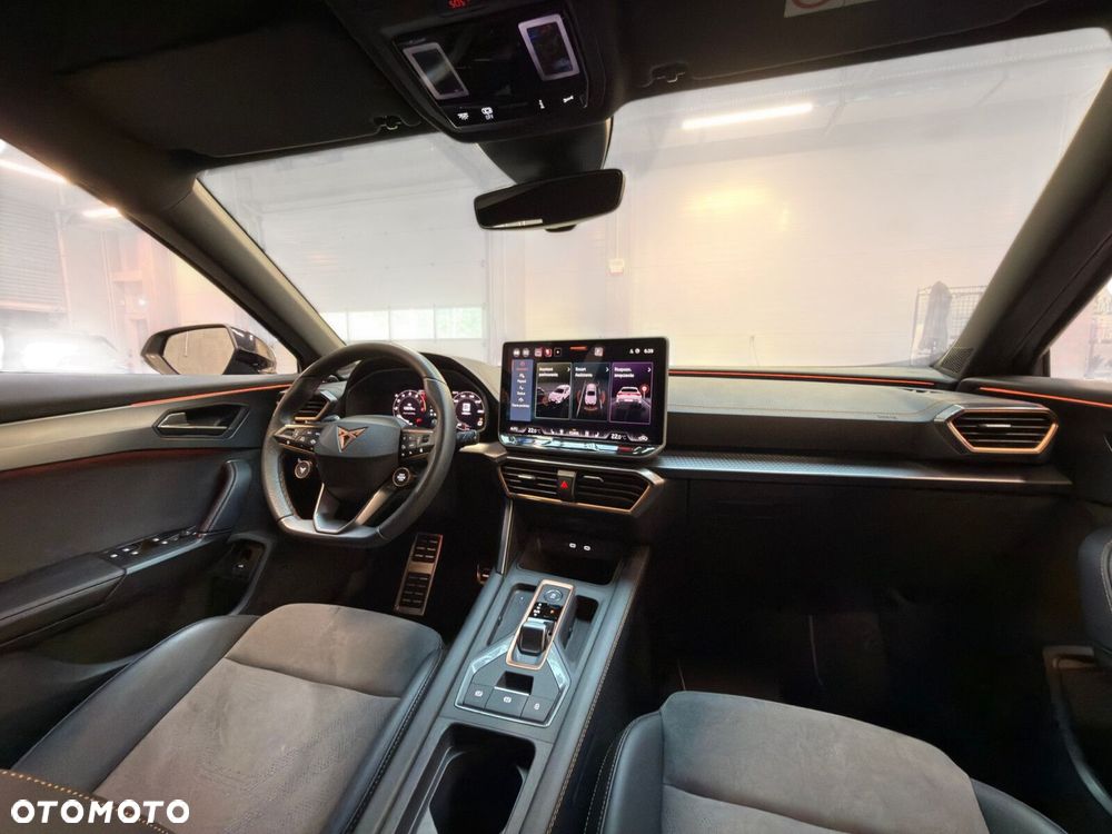 Cupra Formentor 1.5 eTSI mHEV DSG - 30