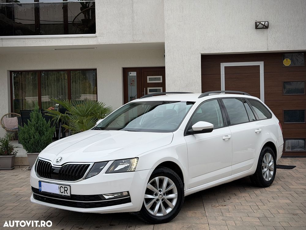 Skoda Octavia 2019 photo 2