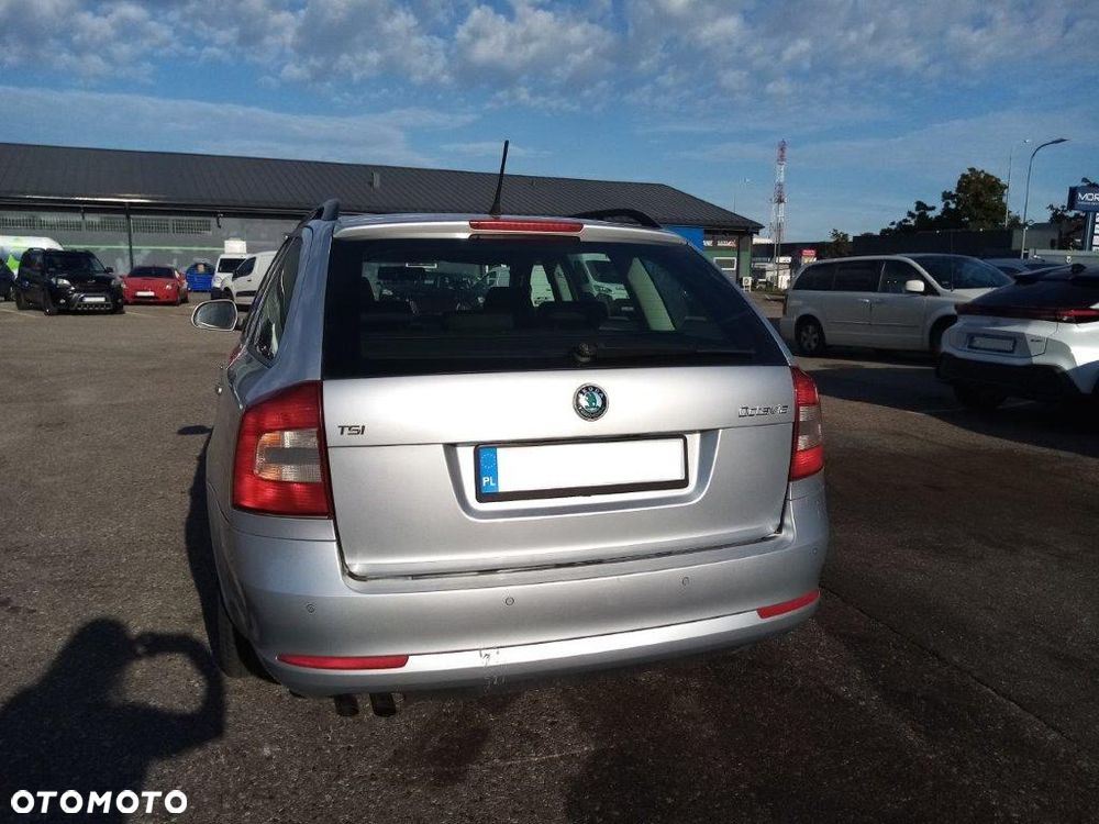 Skoda Octavia 1.4 TSI Ambition - 8