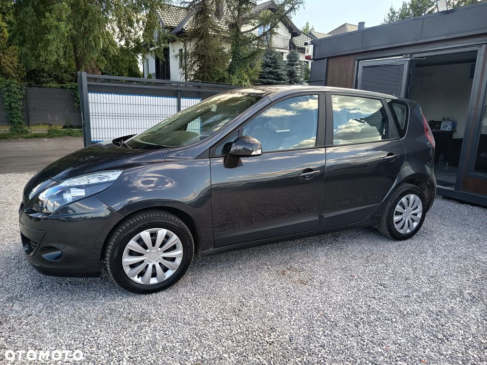 Renault Scenic 1.6 16V 110 TomTom Edition - 3