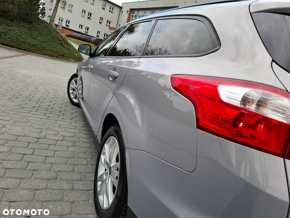 Ford Focus 1.6 Gold X (Trend) - 16